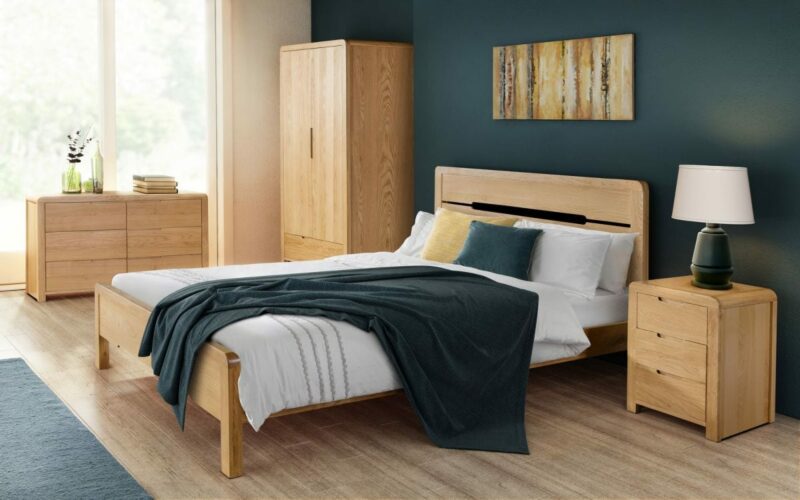 Curve 3 Drawer Bedside (JB) - Image 3