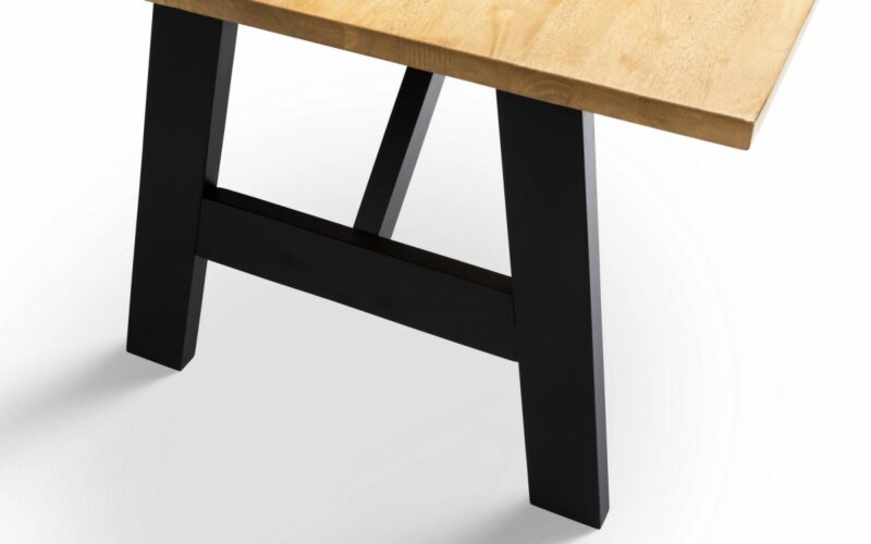 Hockley 6 Seater Dining Set (Bench & 4 Chairs) - Image 4