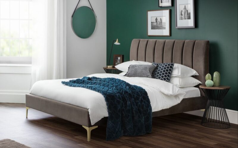 Deco Scalloped Velvet Bed - Image 2