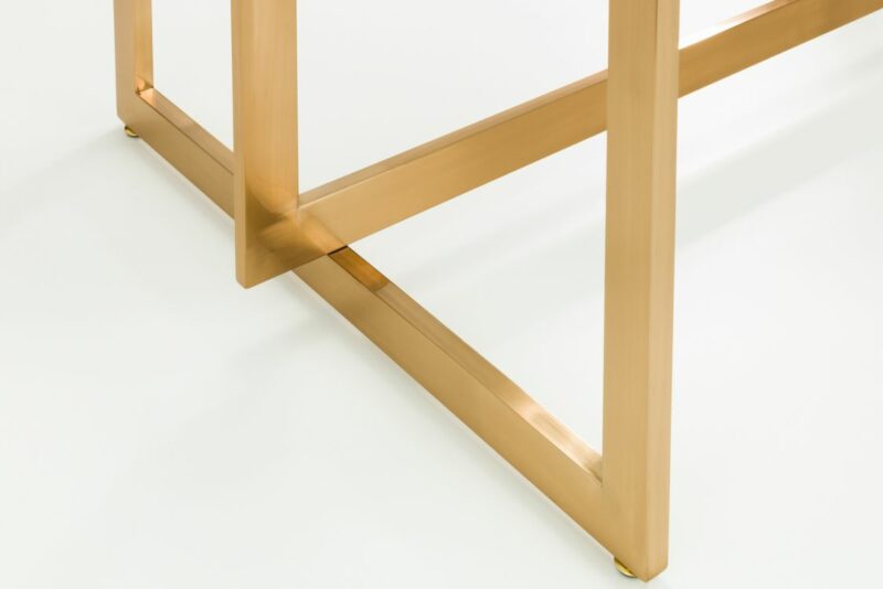 Minori Dining Table - Image 2