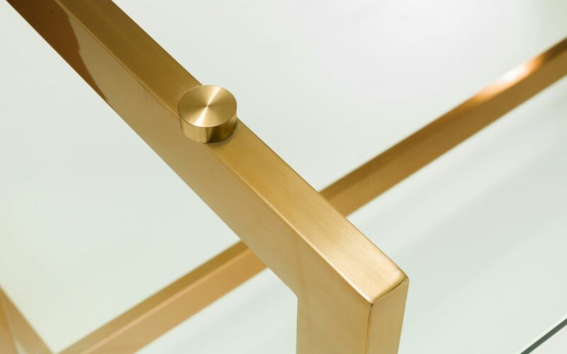 Minori Dining Table - Image 4