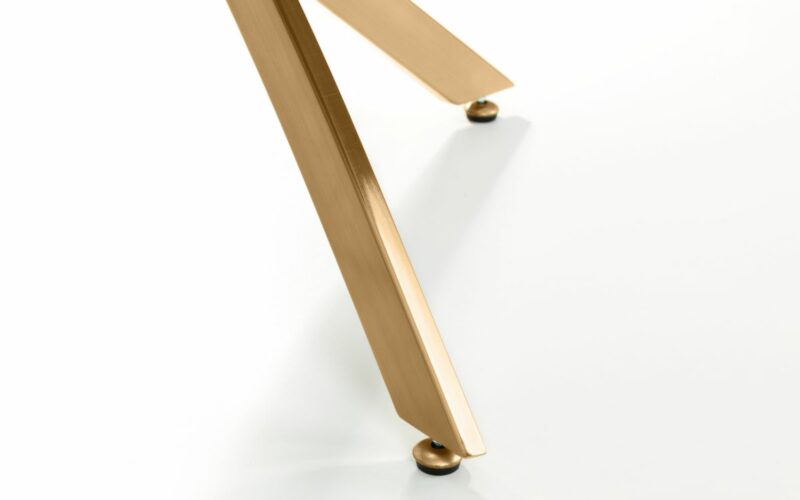 Montero Round Table - Image 3