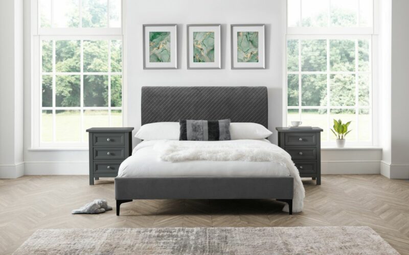 Sanderson Diamond Quilted Velvet Bed - Image 5